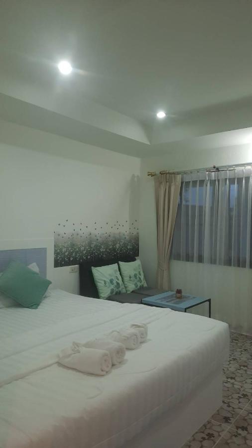 Pon Resort Ban Phe Exterior photo